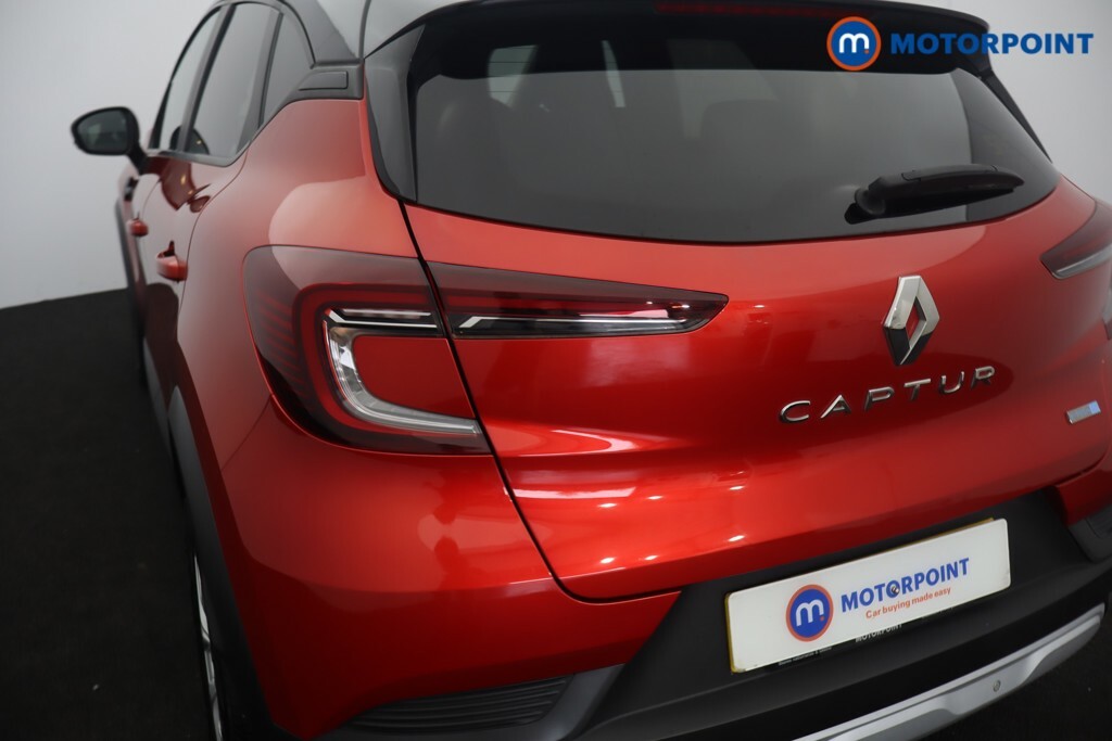 Renault Captur 1.0 Tce 90 Iconic Edition Red #35