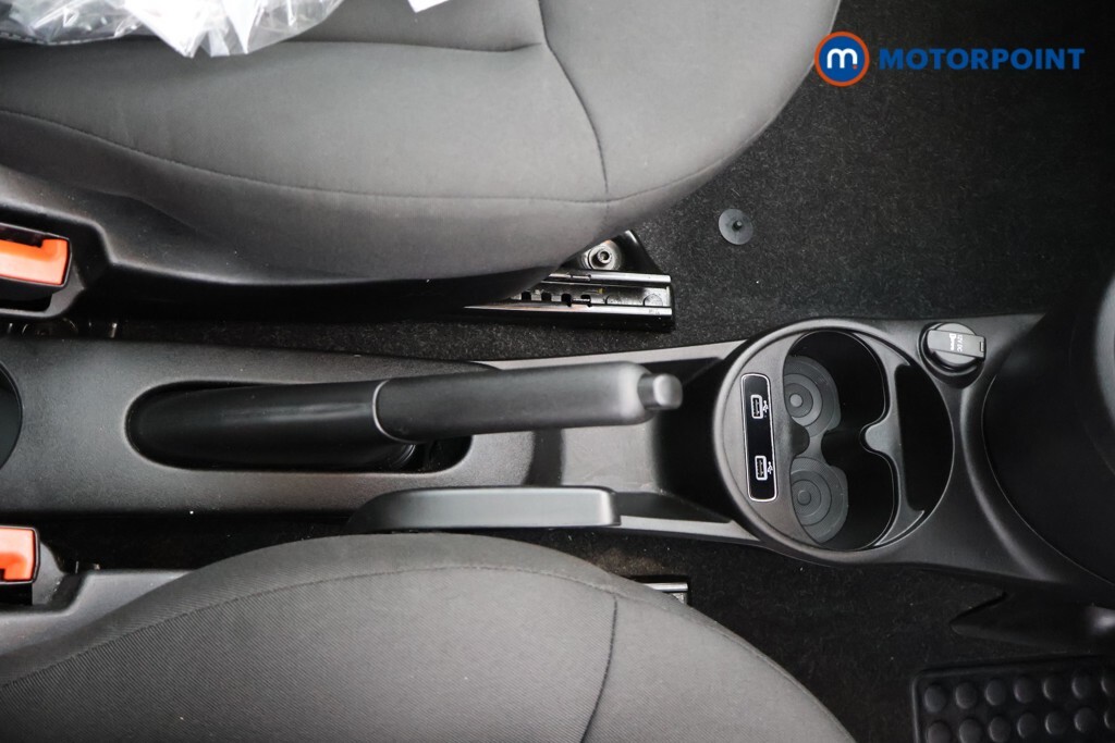 Fiat 500 Hatchback Black #20