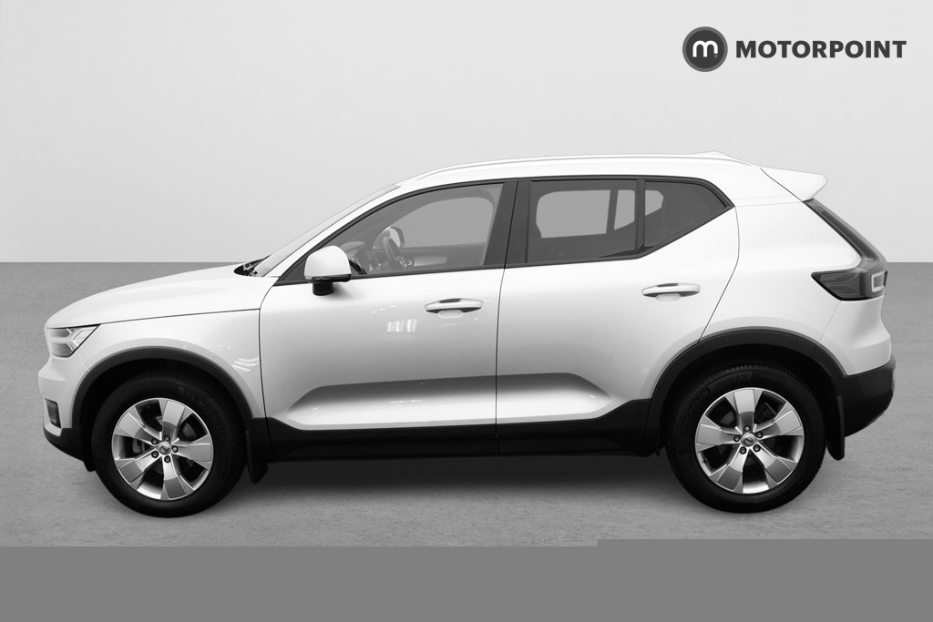 Volvo XC40 1.5 T3 Momentum Pro Silver #4