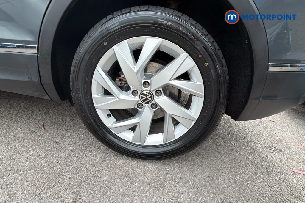 Volkswagen Tiguan Elegance 1.4 Tsi Ehybrid 245Ps 6-Speed Dsg Black #32