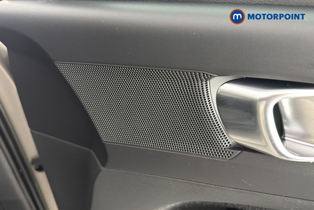 Volvo XC40 2.0 B4p Inscription Awd Blue #23