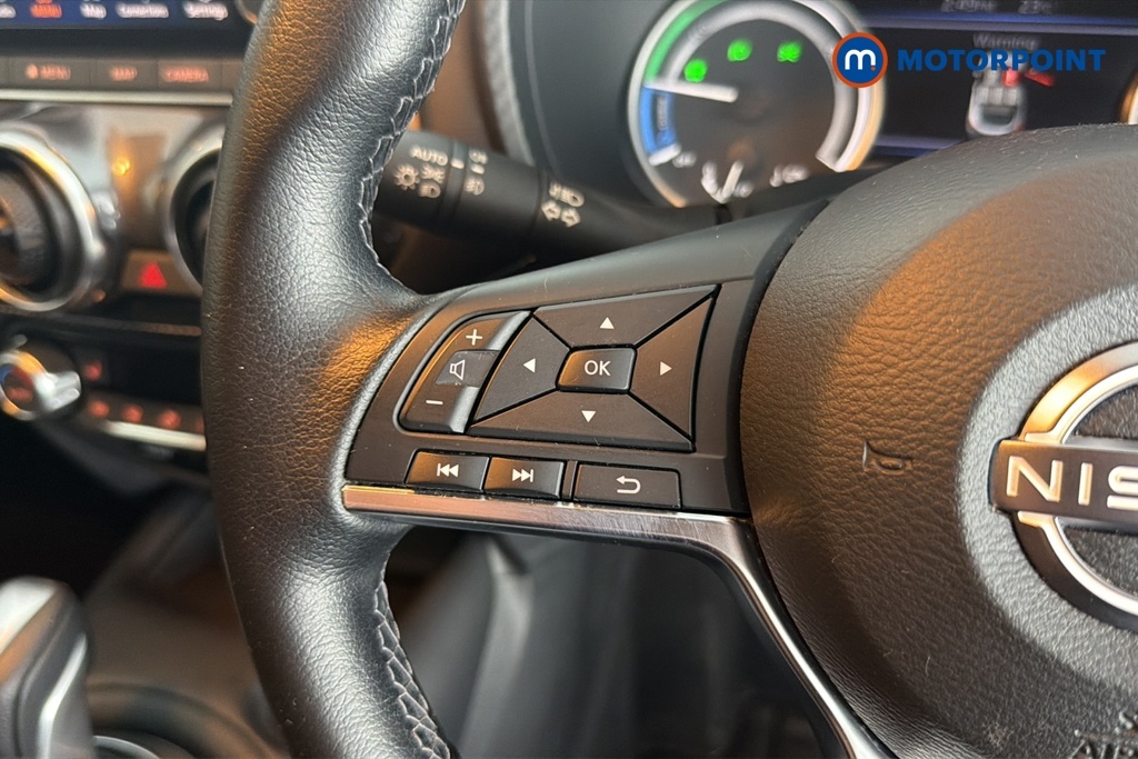 Nissan Juke N-connecta Dig-t S-a Silver #11