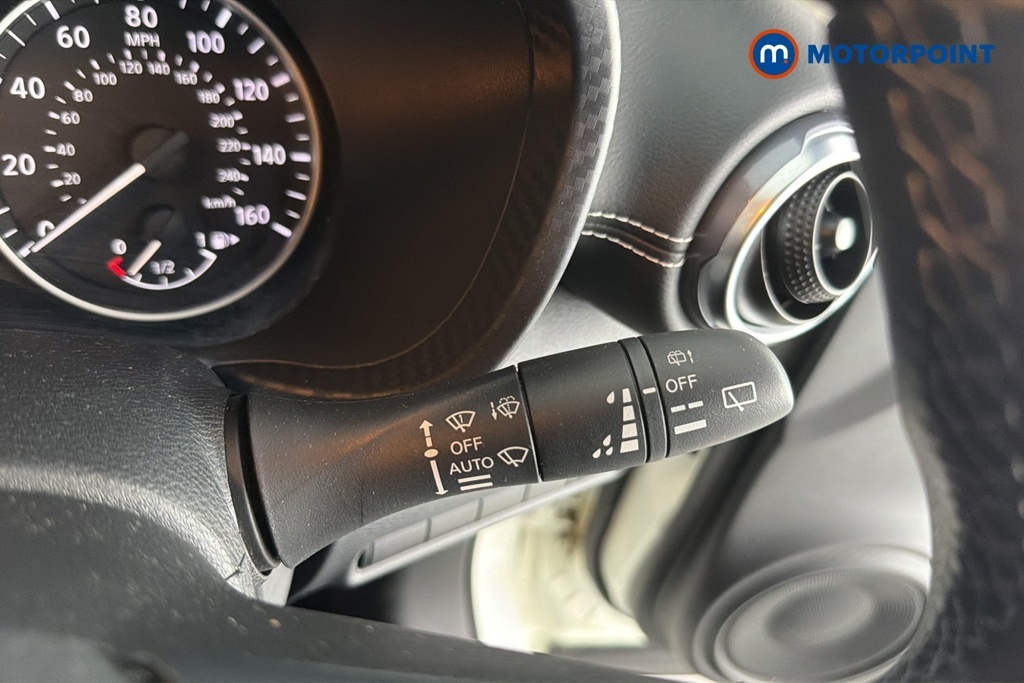 Nissan Juke N-connecta Dig-t S-a Silver #13