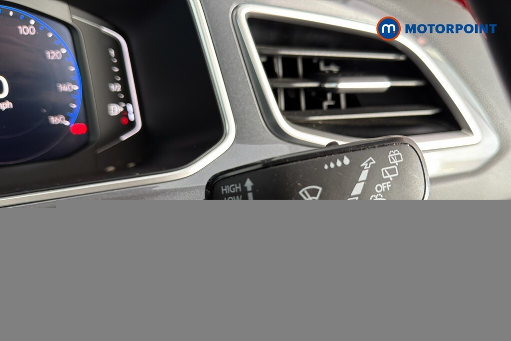 Volkswagen T-Roc Life 1.0 Tsi 110Ps 6-Speed Grey #14