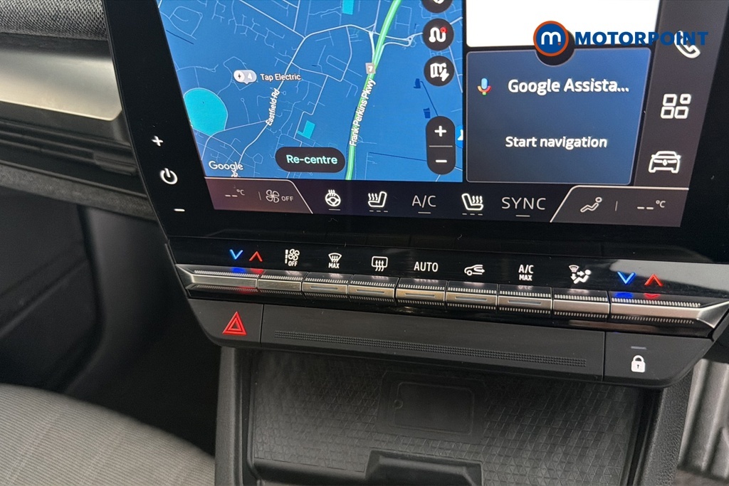 Renault Megane E-Tech Iconic Blue #18