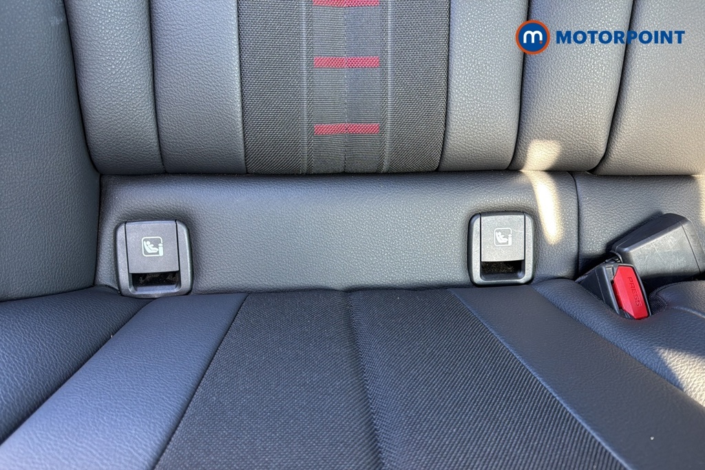 BMW 1 Series 128Ti Step White #22