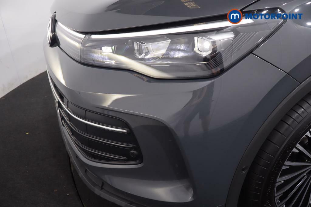 Volkswagen Tiguan 1.5 Etsi Mhev R-line Suv Hybrid Dsg Eur Grey #33