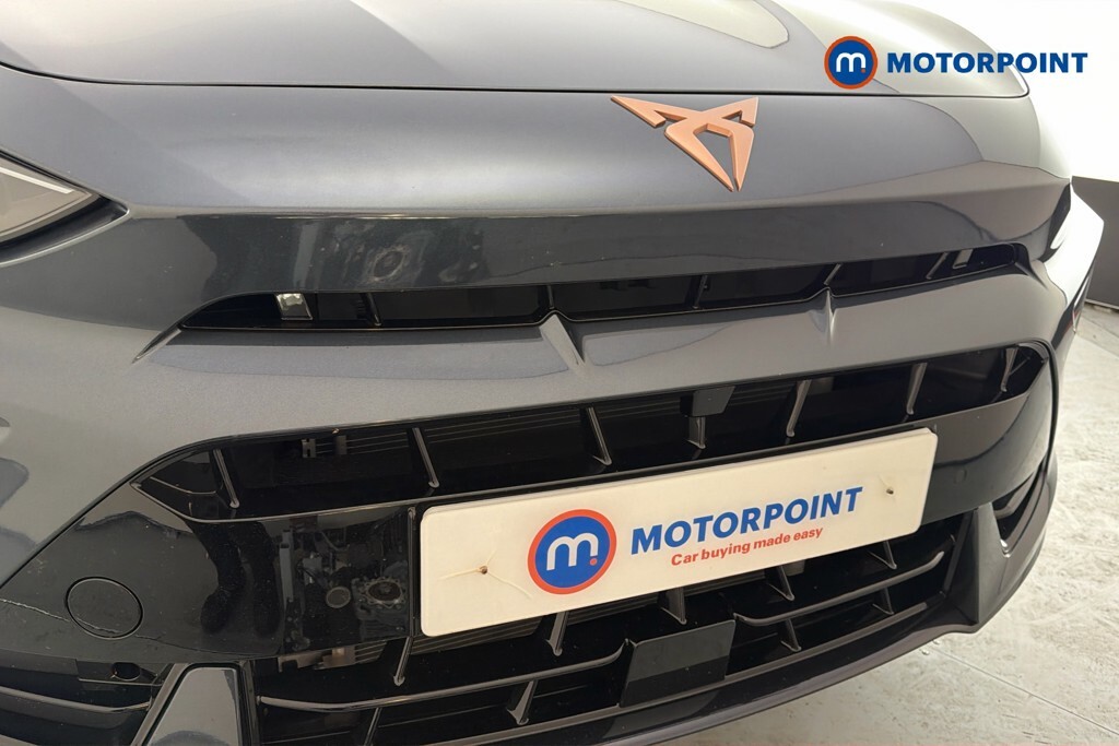 Cupra Formentor V2 White #38