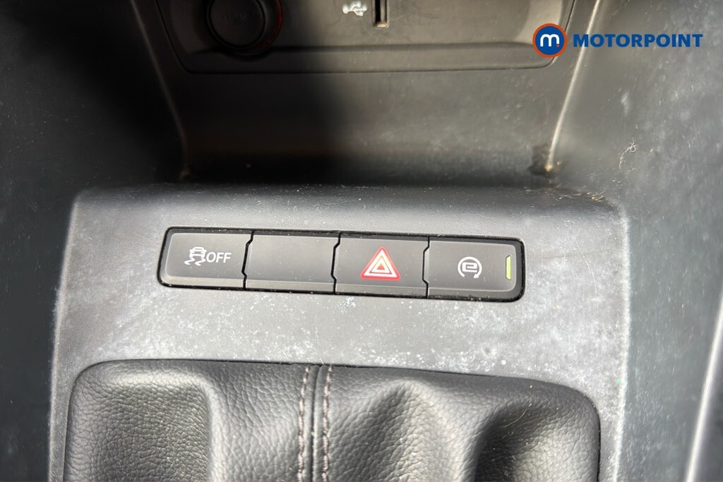 MG MG3 Exclusive Nav Vti-tech White #19
