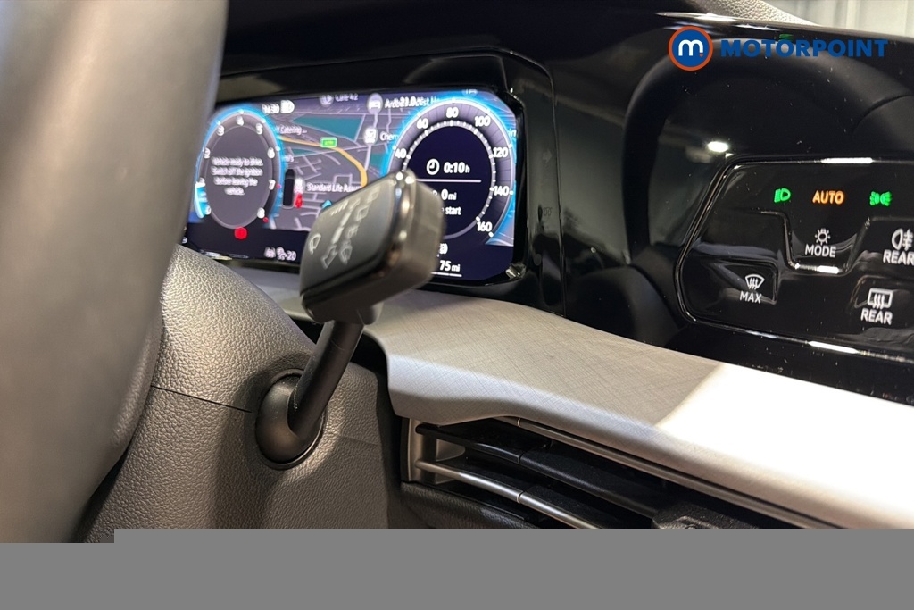 Volkswagen Golf Gtd VU24KZF Grey #9