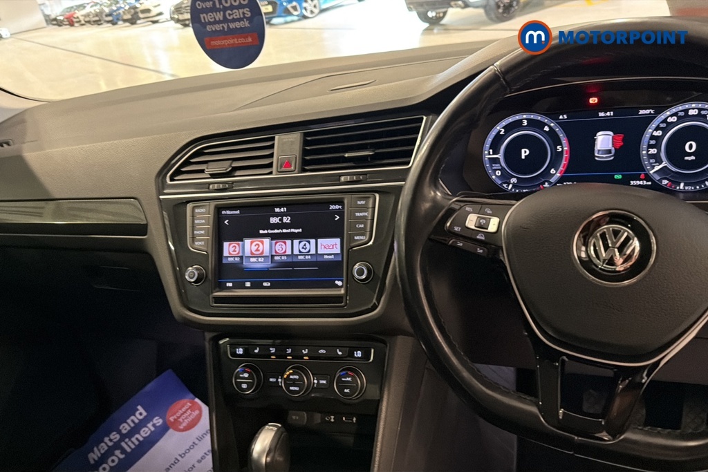 Volkswagen Tiguan R-line Blue #9