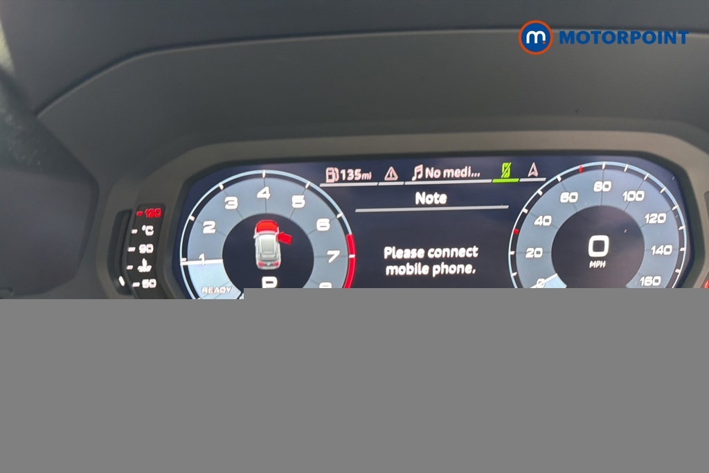 Audi A3 1L Technik Black #13