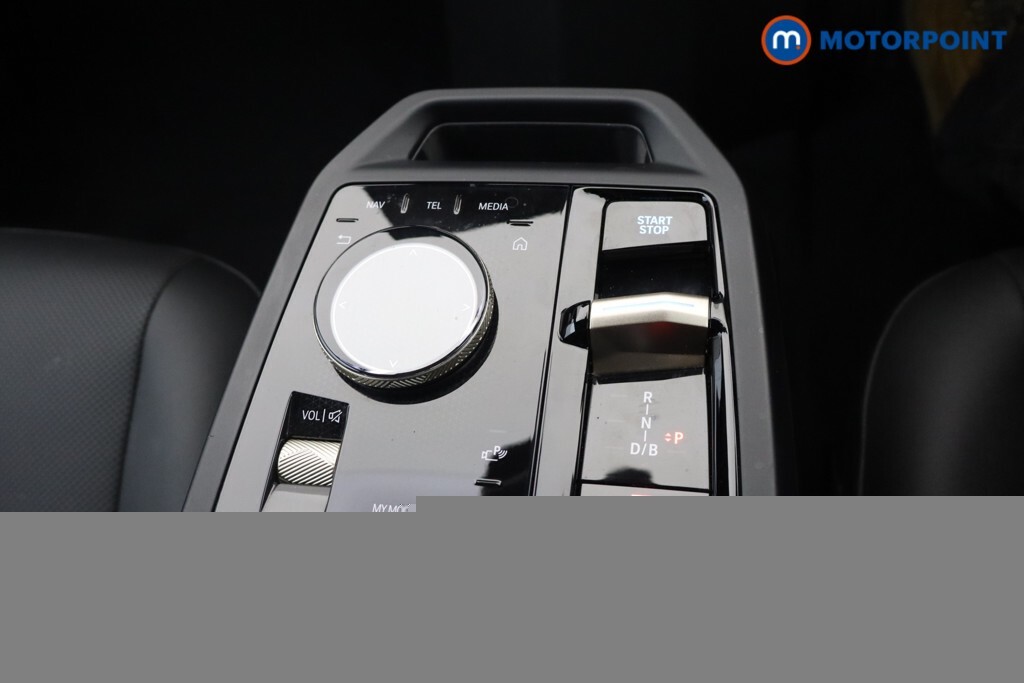 BMW iX Suv Black #10