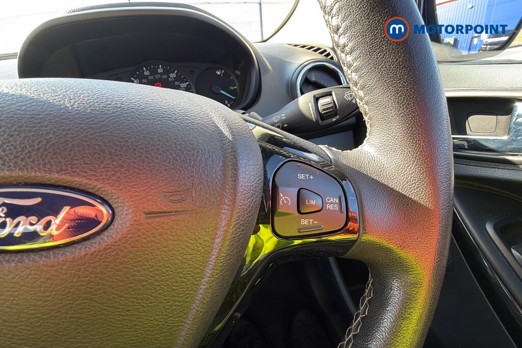 Ford KA+  Red #8