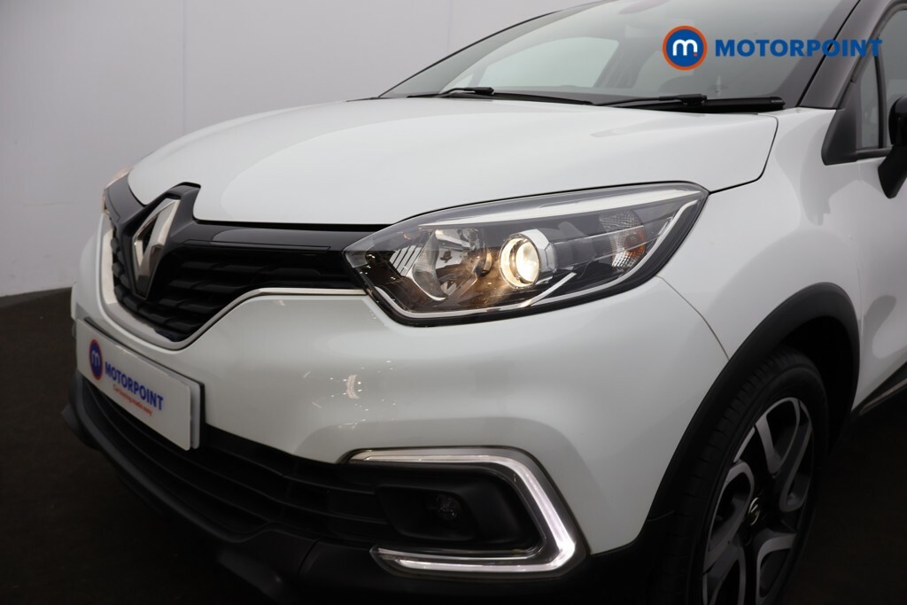 Renault Captur Iconic Tce Black #32