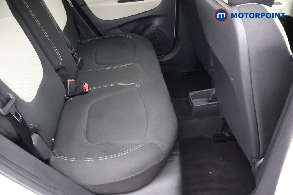 Renault Captur Iconic Tce Black #21