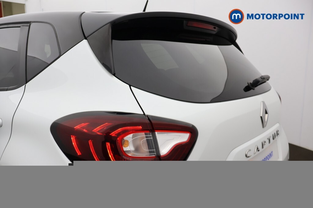 Renault Captur Iconic Tce Black #26