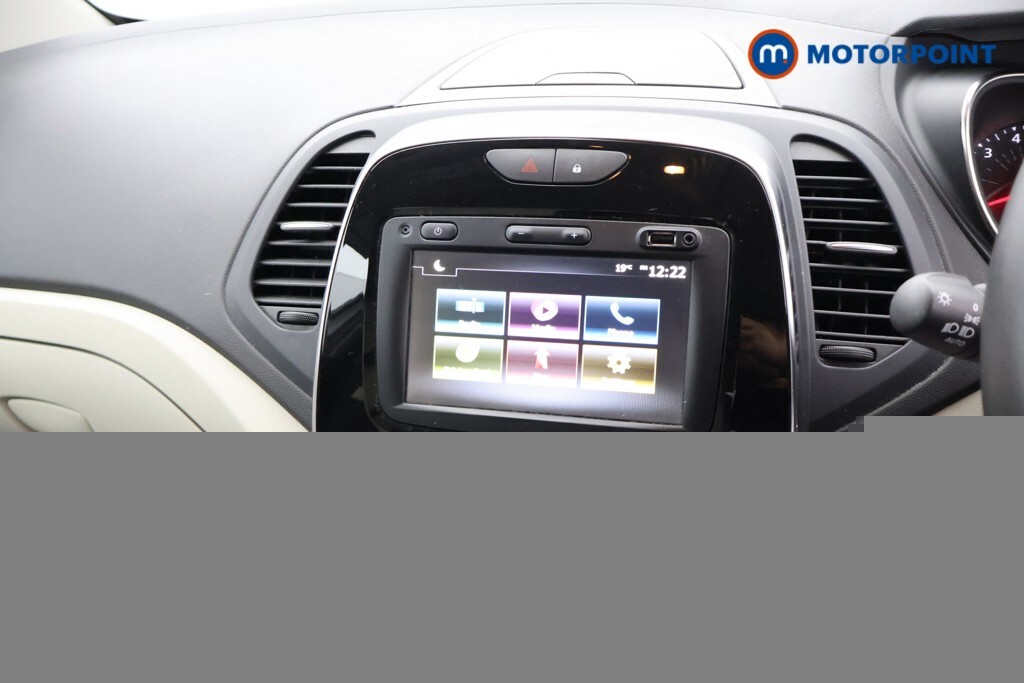 Renault Captur Iconic Tce Black #15