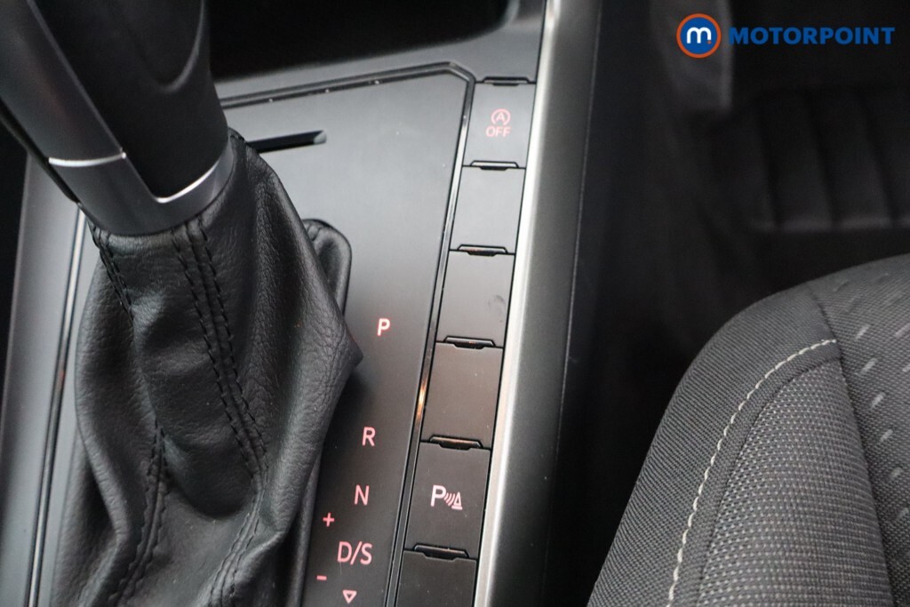 Volkswagen Polo Hatchback 1.0 Tsi Se 201969 Black #20