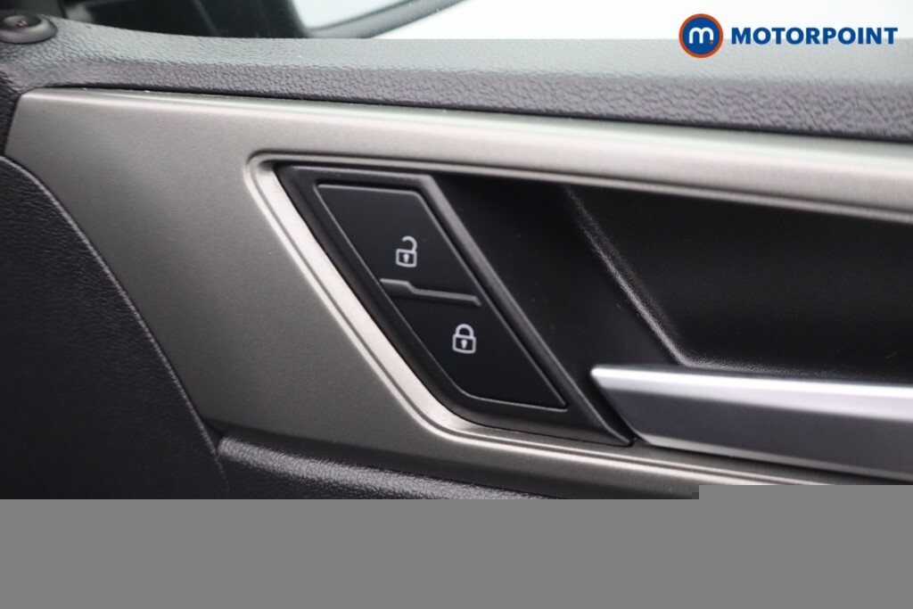 Volkswagen Polo Hatchback 1.0 Tsi Se 201969 Black #13
