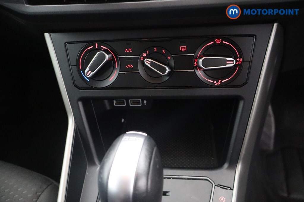 Volkswagen Polo Hatchback 1.0 Tsi Se 201969 Black #21