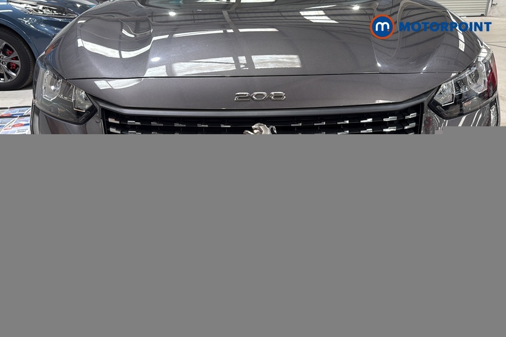 Peugeot 208 Active Black #22