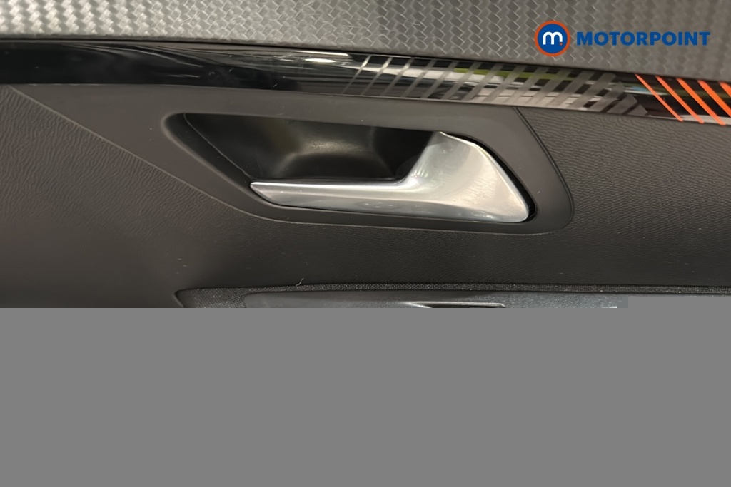Peugeot 208 Active Black #14