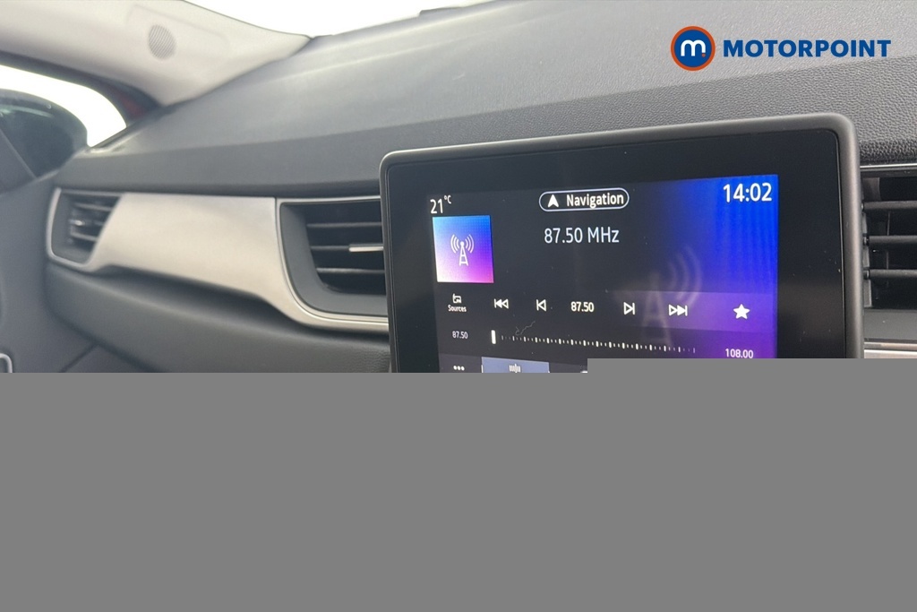 Renault Captur Hatchback Iconic Red #14