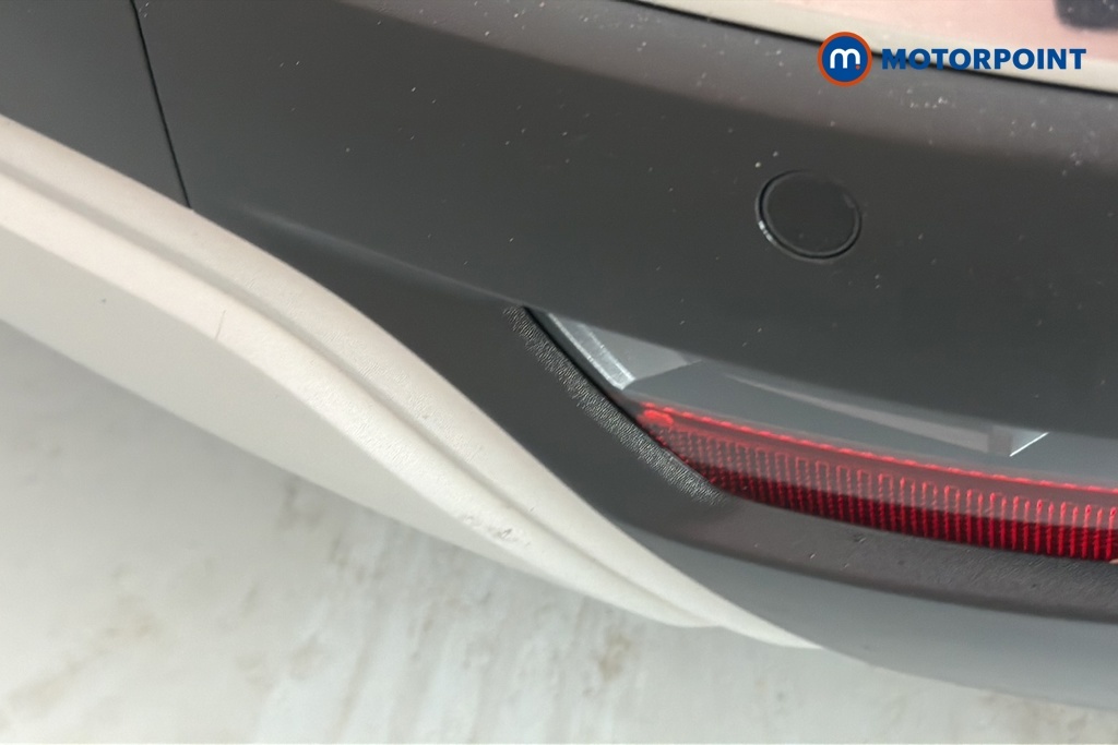 Renault Captur Hatchback Iconic Red #26