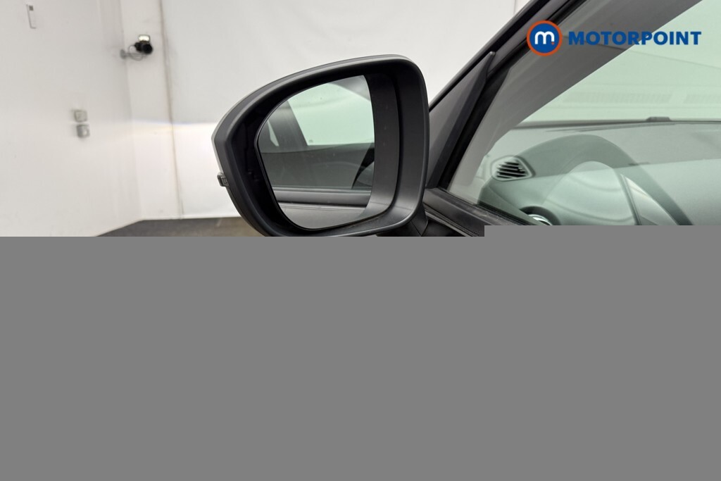 Nissan Juke Hatchback  #18