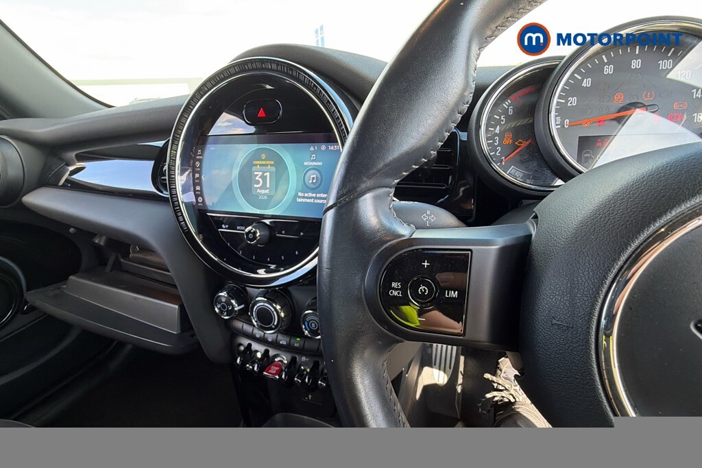Mini Hatch 1.5 Cooper Sport Green #6