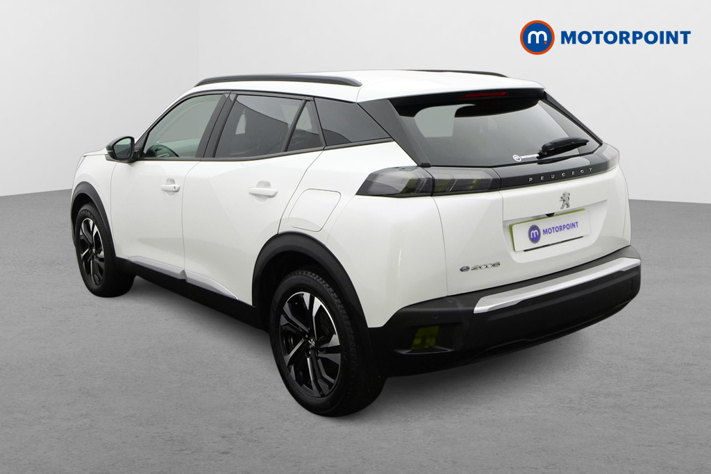 Peugeot e-2008 100Kw Allure Premium 50Kwh White #3