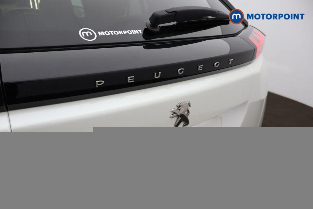 Peugeot e-2008 Gt Black #25