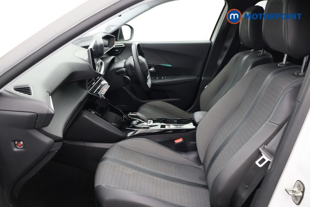Peugeot e-2008 Gt Black #23
