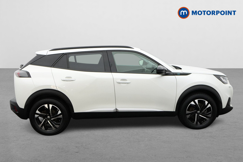 Peugeot e-2008 100Kw Allure Premium 50Kwh White #6