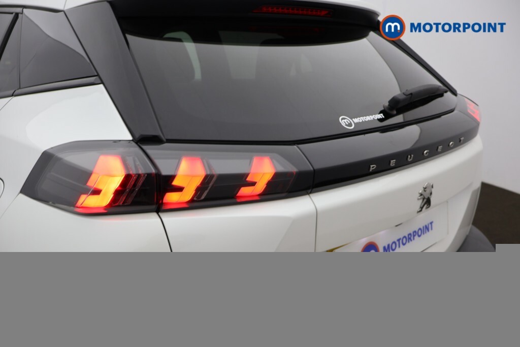 Peugeot e-2008 Gt Black #26