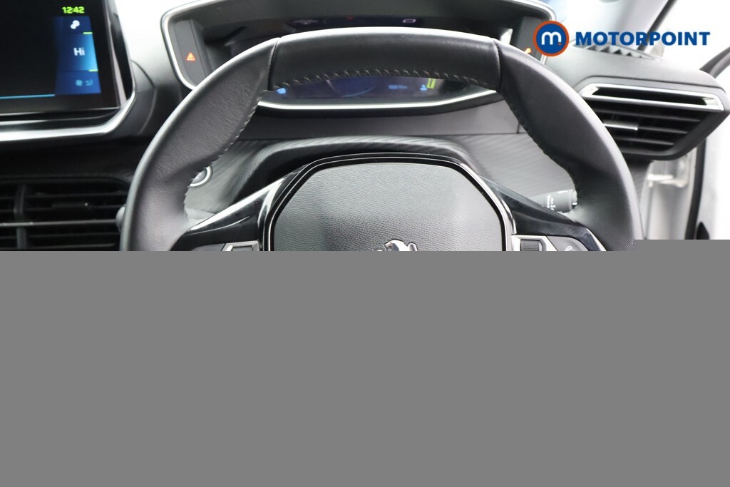 Peugeot e-2008 Gt Black #7
