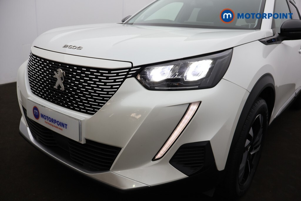 Peugeot e-2008 Gt Black #34