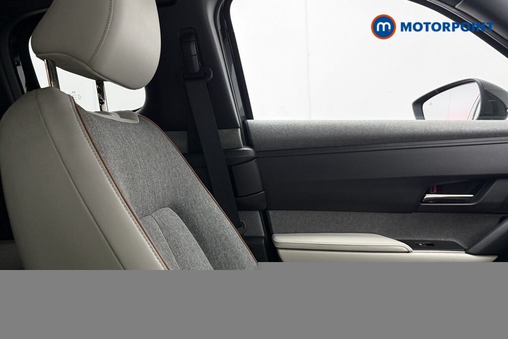 Mazda MX-30 Suv White #21
