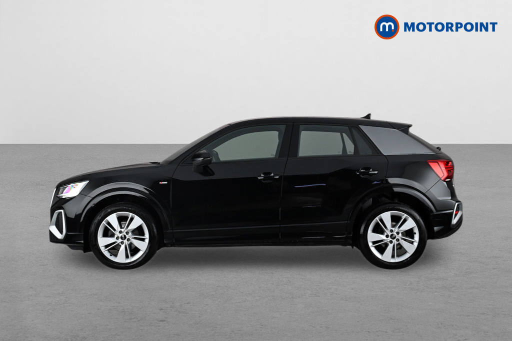 Audi Q2 35 Tfsi S Line Black #4