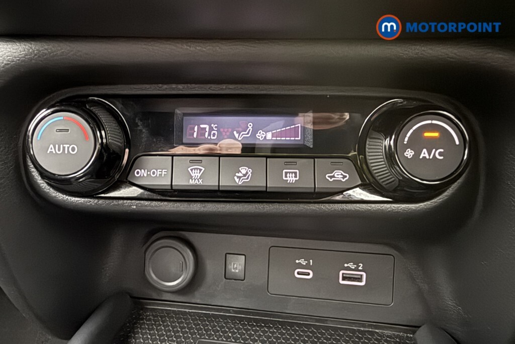 Nissan Juke 1.6 Hybrid N-connecta Blue #20