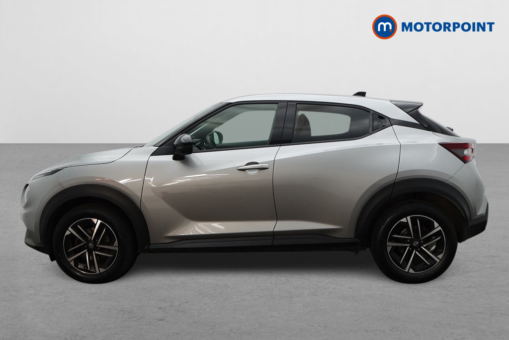 Nissan Juke 1.0 Dig-t N-connecta Silver #4
