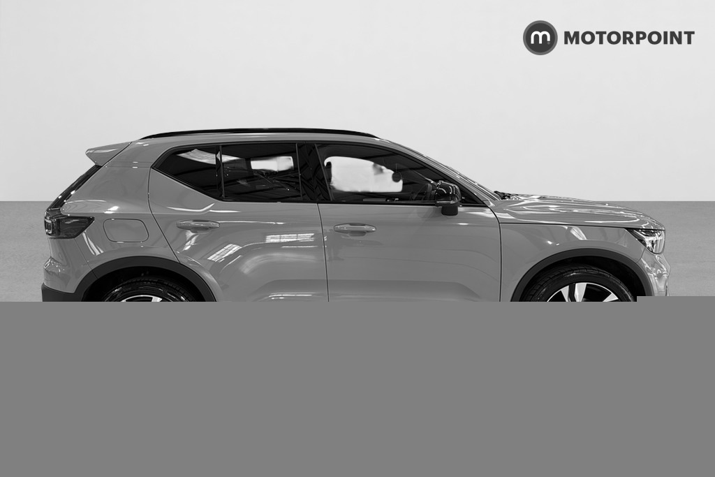 Volvo XC40 2.0 B3p Plus Dark Grey #4