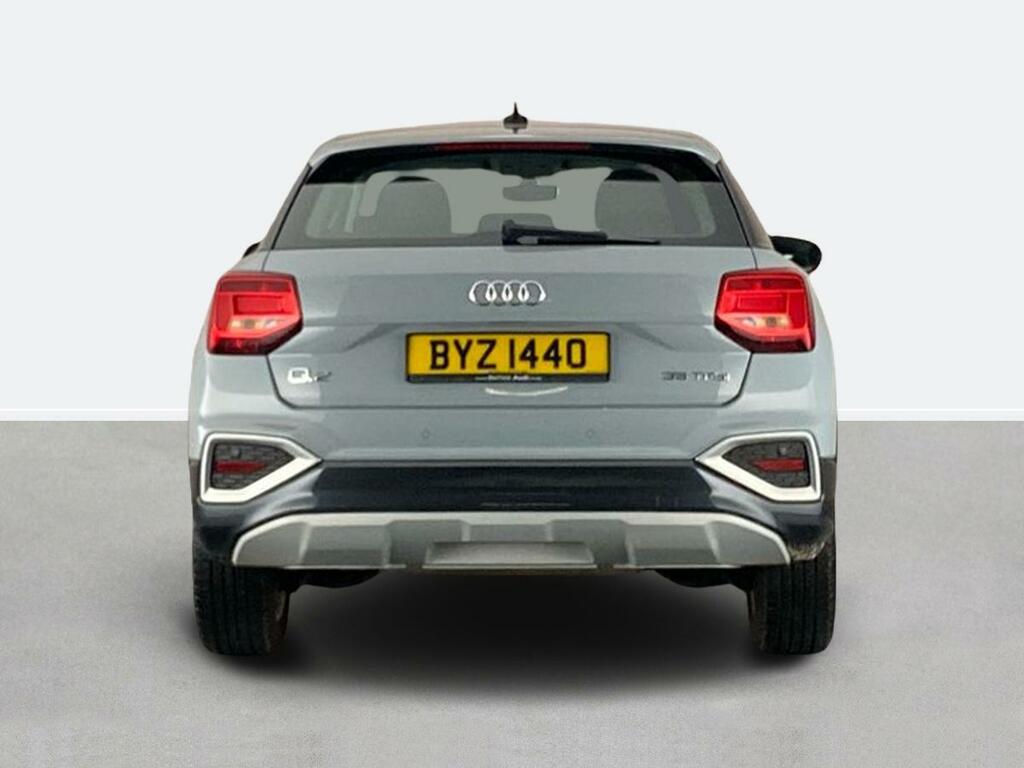Audi Q2 35 Tfsi Sport S Tronic Grey #4
