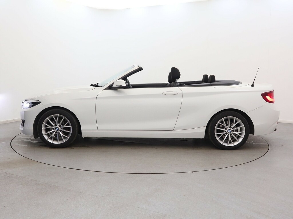 BMW 2 Series 218I Se Nav FE69UZW White #4