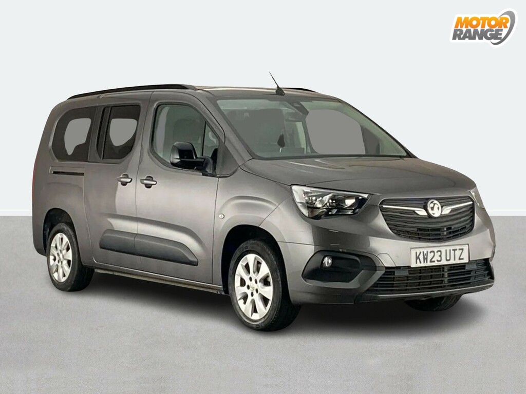 Vauxhall Combo-e Life 100Kw Design XL 50Kwh 7 Seat Grey