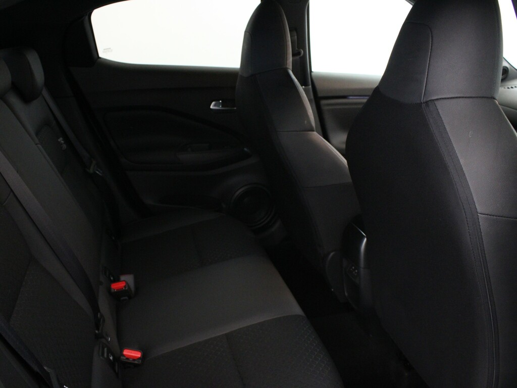 Nissan Juke Tekna Red #11