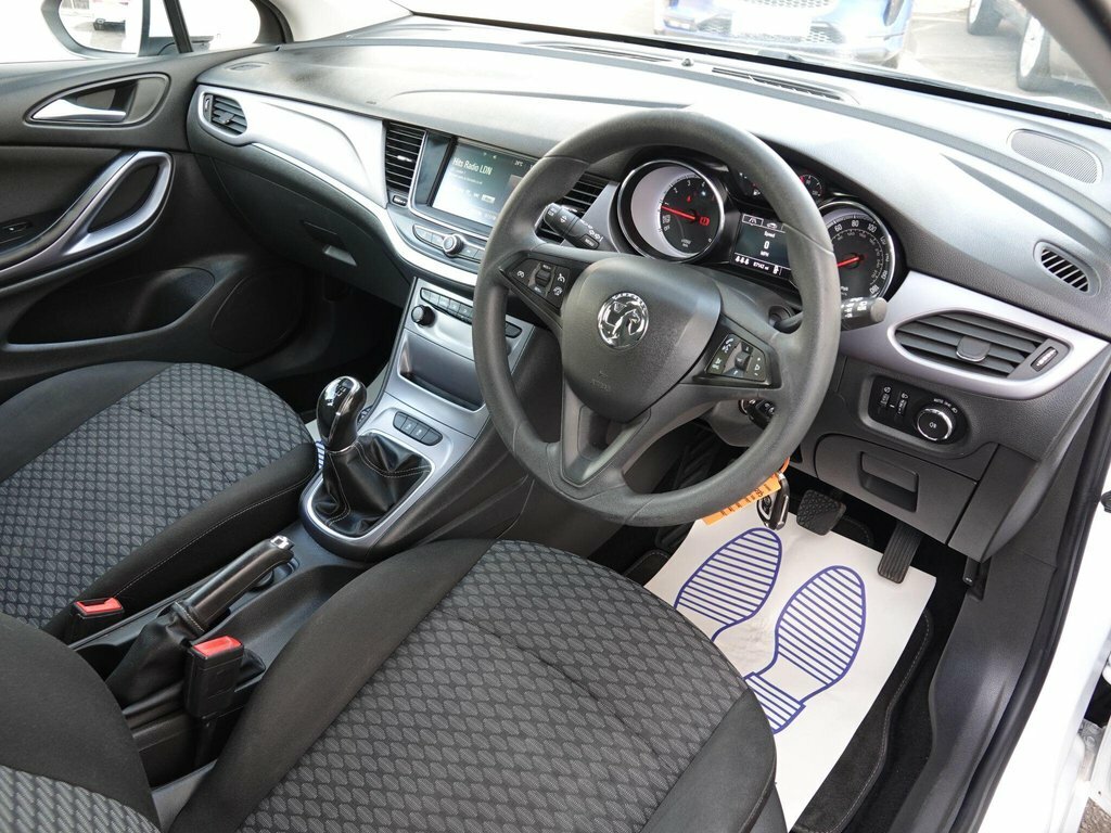 Vauxhall Astra 1.0I Turbo Ecoflex Design Hatchback Man White #5