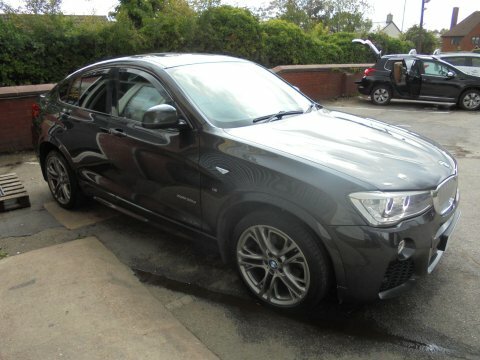 BMW X4  White #5