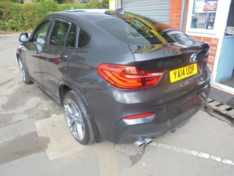 BMW X4  White #7